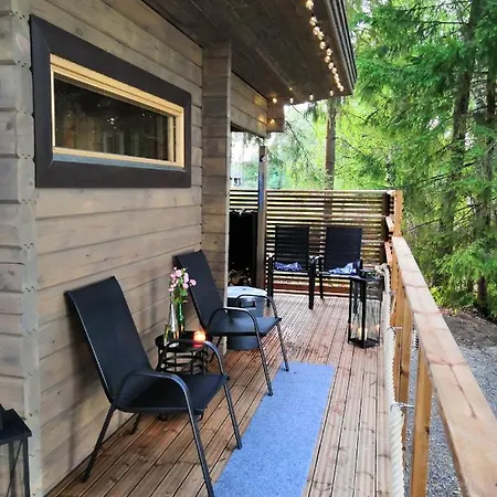 Halkolanniemi Βίλα