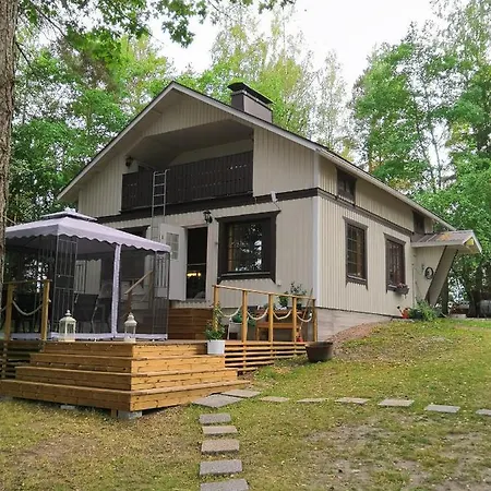 Halkolanniemi *