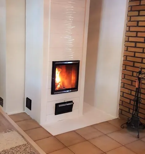 Halkolanniemi Villa *